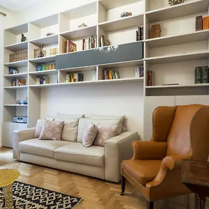 Easylife - Comoda Residenza Con Terrazzino Abitabile In Zona Sant Ambrogio Apartment